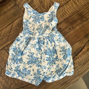 Sweethoney size 2 romper with pockets